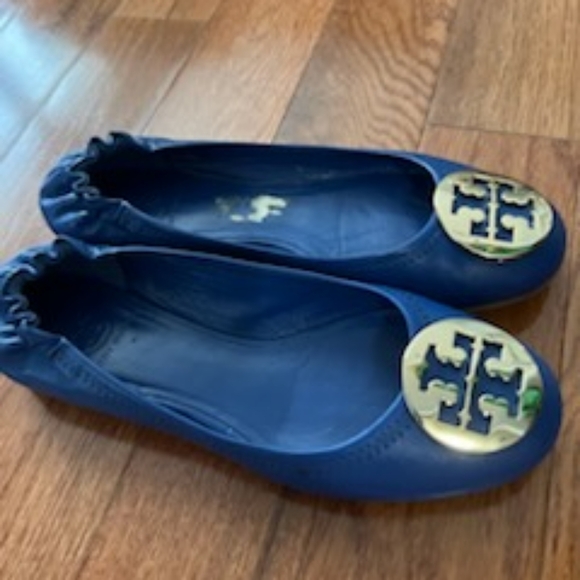 Navy blue tory burch flats great condition size 7.5 - Picture 3 of 4